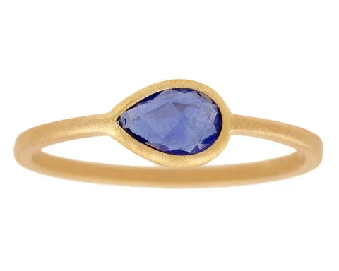 Affordable Luxury Jewelry For Every Occasion 0.50ct Pear Rose-cut Sapphire & Yellow Gold Ring