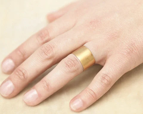 The Perfect Accessory For Less – Jewelry Sale Live Carine Cigar Wide Band
