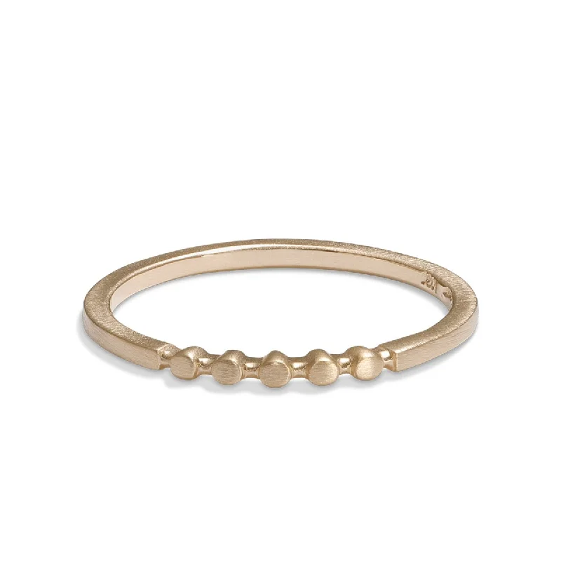 Seasonal Jewelry Sale – Upgrade Your Style Today Itero ring