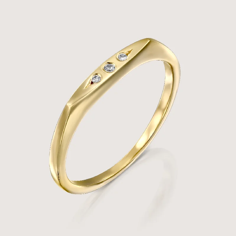 Get The Best Deals On Timeless Jewelry Pieces Jackie Gold Ring Three Diamonds