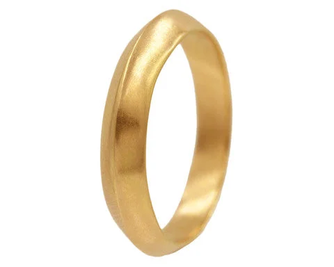 Celebrate With Sparkle – Jewelry Sale Now Live Knife Edge Band