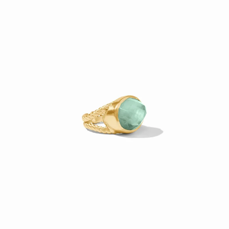 Iridescent Aquamarine Blue