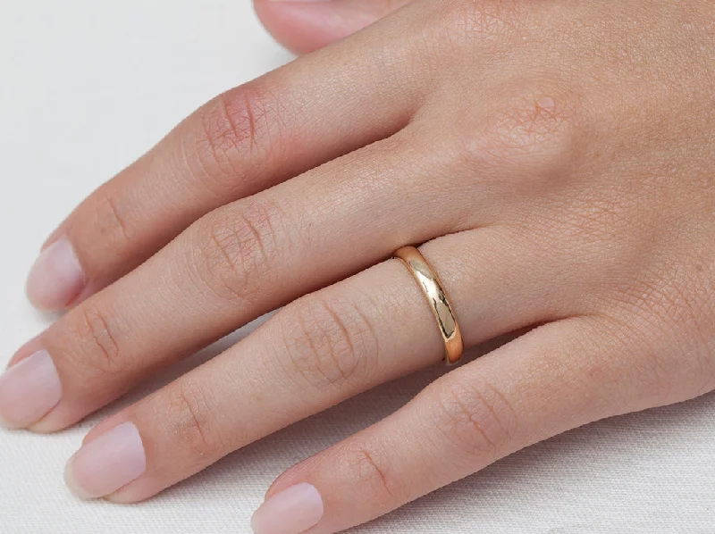 Elevate Your Outfit With Discounted Statement Jewelry Neva Band 6W