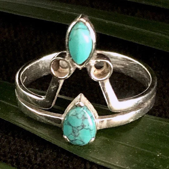 Don't Miss Out On Bestselling Jewelry At Special Prices <span>RAS-066<span>: </span></span>Stacked Turquoise Ring - Silver