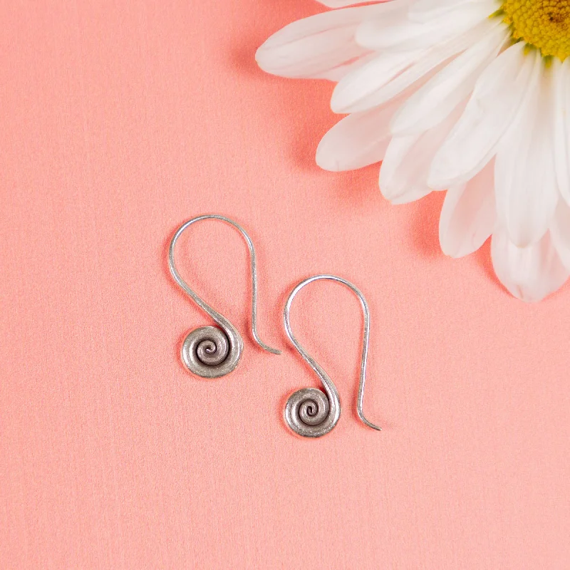 Holiday Jewelry Sale – Perfect Gifts At The Best Prices Small Swirl Sterling Silver Earrings Holiday Jewelry Sale – Perfect Gifts At The Best Prices Small Swirl Sterling Silver Earrings