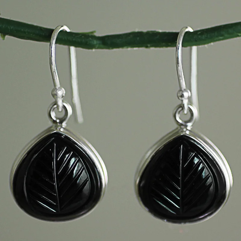 Make Every Moment Shine – Jewelry Discounts Available Betel Leaf Hand Made Sterling Silver Onyx Dangle Earrings from India Make Every Moment Shine – Jewelry Discounts Available Betel Leaf Hand Made Sterling Silver Onyx Dangle Earrings from India