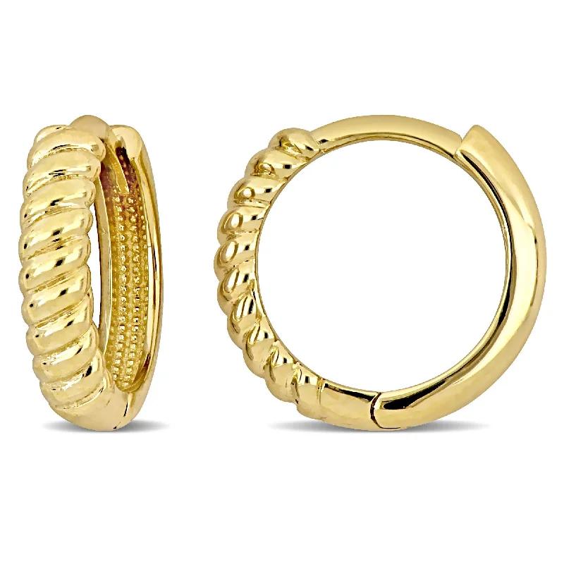 Jewelry Clearance – Final Chance To Save Big Mimi & Max Twist Design Mini Hoop Earrings in 14k Yellow Gold Jewelry Clearance – Final Chance To Save Big Mimi & Max Twist Design Mini Hoop Earrings in 14k Yellow Gold