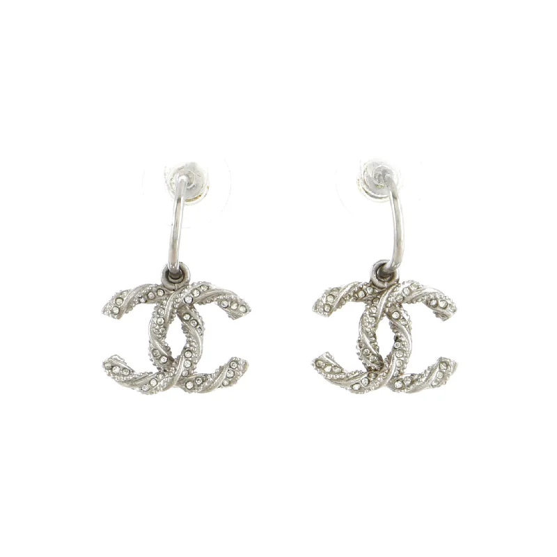 Jewelry Clearance Sale – Final Reductions Twisted CC Dangle Earrings Metal with Crystals Jewelry Clearance Sale – Final Reductions Twisted CC Dangle Earrings Metal with Crystals