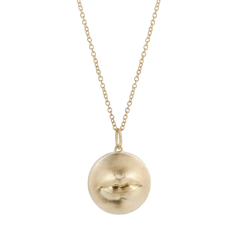 Premium Jewelry Now Available At Special Discounts Kiss Me Pendant Necklace