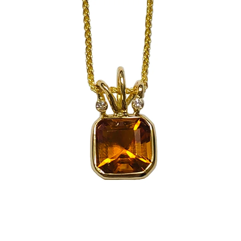 Trending Jewelry Now Available At Exclusive Prices Citrine & Diamond Triple Loop Top Pendant Trending Jewelry Now Available At Exclusive Prices Citrine & Diamond Triple Loop Top Pendant