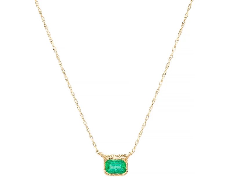 Seasonal Jewelry Deals – Elevate Your Style Remy Necklace