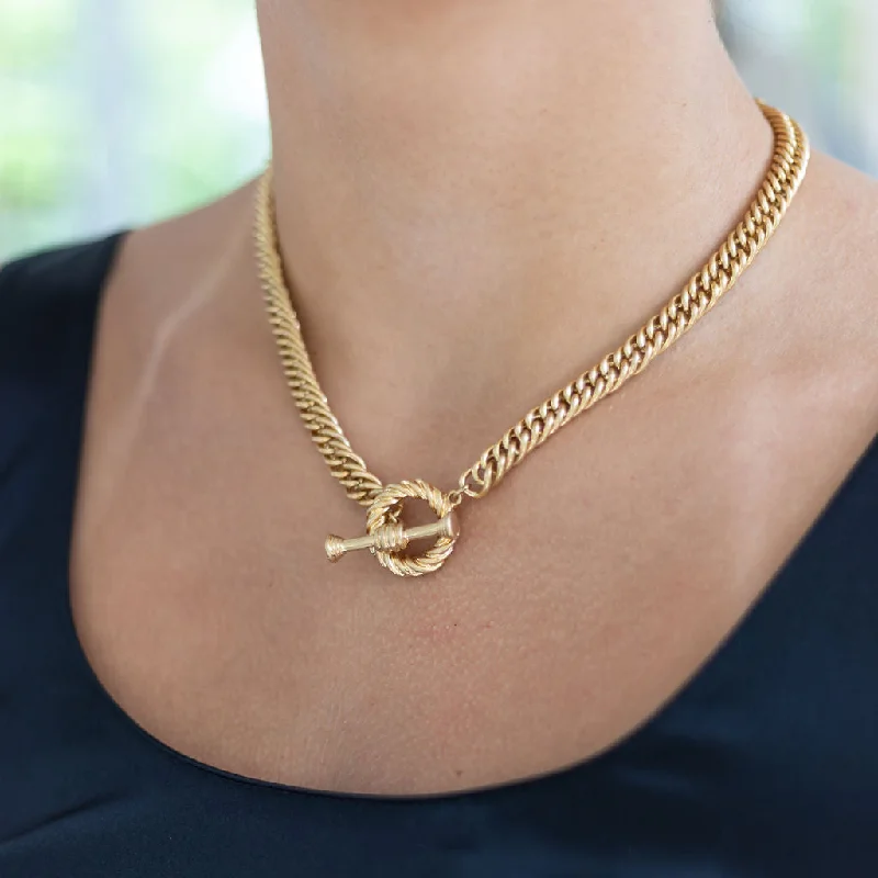 Trending Jewelry Now Available At Exclusive Prices Vintage Coco Necklace