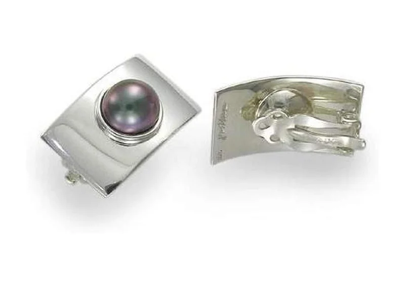 Best Jewelry Deals – Shop Premium Pieces At Great Prices Black Pearl and Silver Clasp Earrings Best Jewelry Deals – Shop Premium Pieces At Great Prices Black Pearl and Silver Clasp Earrings