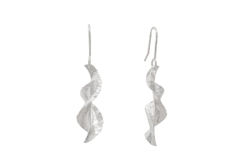 Elevate Your Jewelry Collection With Limited-Time Savings WV Spring Leaf Earrings, Pure Silver Elevate Your Jewelry Collection With Limited-Time Savings WV Spring Leaf Earrings, Pure Silver