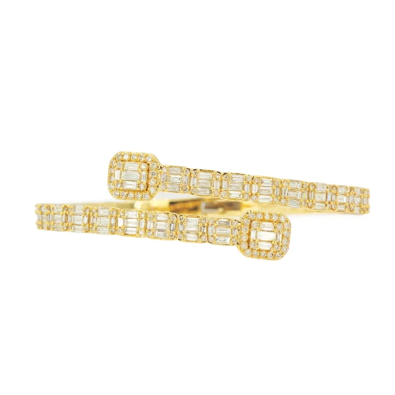 Exclusive Jewelry Sale – Sparkle For Less 10k Gold 8.15ctw Baguette & Round Cut Diamond Baller Medium Bangle - Unisex Exclusive Jewelry Sale – Sparkle For Less 10k Gold 8.15ctw Baguette & Round Cut Diamond Baller Medium Bangle - Unisex