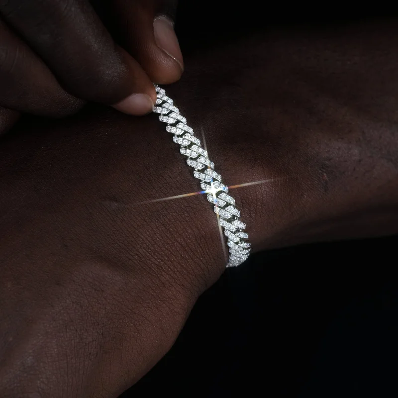 Elegant Necklaces And Bracelets At Limited-Time Offers 925S & VVS Moissanite 6.5MM Prong Cuban Bracelet Elegant Necklaces And Bracelets At Limited-Time Offers 925S & VVS Moissanite 6.5MM Prong Cuban Bracelet