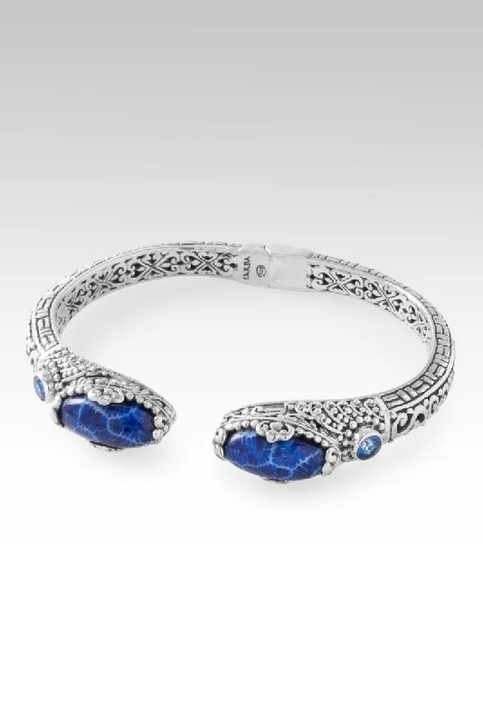 Customized Silver Jewelry For Unique Style Extend Kindness Tip-to-Tip Bracelet™ in Navy Blue Indonesian Coral Customized Silver Jewelry For Unique Style Extend Kindness Tip-to-Tip Bracelet™ in Navy Blue Indonesian Coral