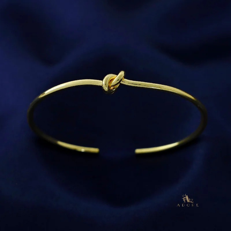 Elegant Rose Gold Jewelry For A Stylish Touch Golden Single Knot Bangle