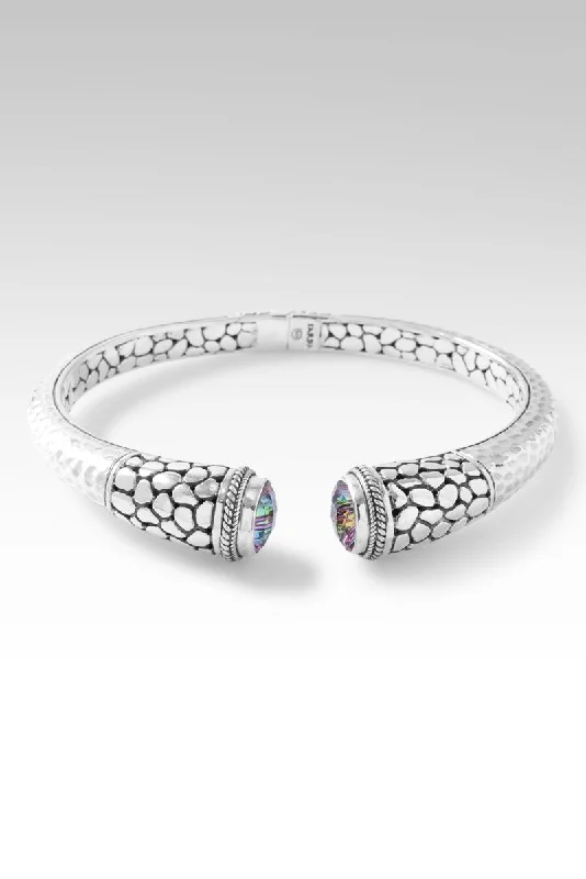 Limited-Stock Jewelry Sale – Once It's Gone, It's Gone Goodness & Love Tip-to-Tip Bracelet™ in Northern Lights™ Mystic Quartz