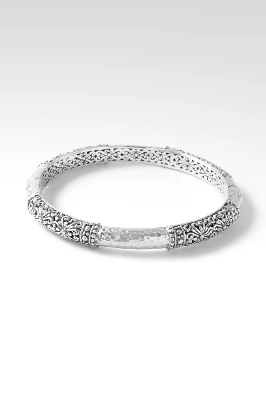 Unmissable Discounts On Timeless Jewelry Pieces Breath of Life Bangle™ in Janyl Adair