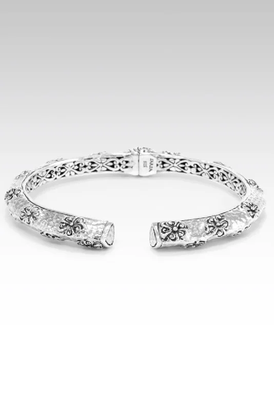 Exclusive Jewelry Sale – Shine For Less Flourish Gracefully Tip-to-Tip Bracelet™ in Frangipani