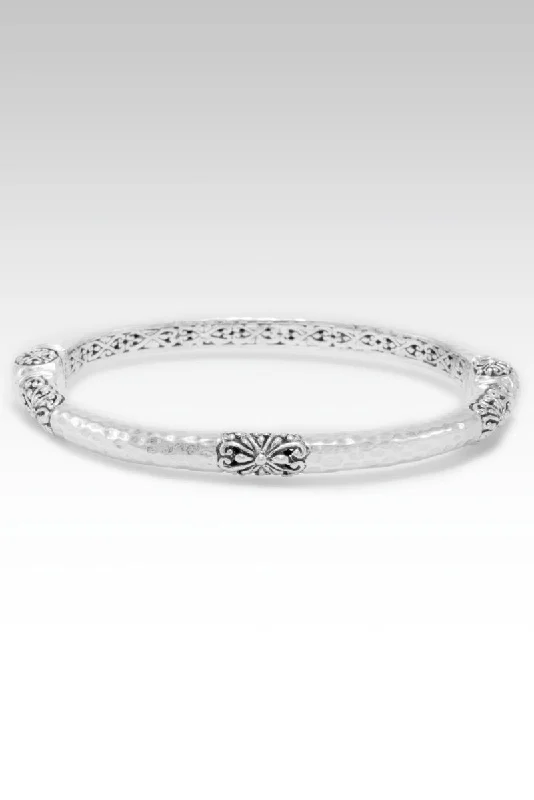 Clearance Sale On High-End Jewelry Collections Promises Bangle™ in Janyl Adair
