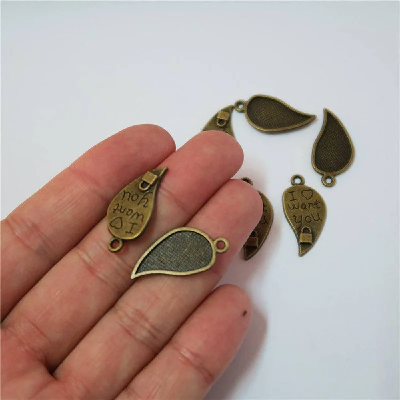 Get The Sparkle You Love At Prices You Adore 10 Pcs Antique Brass LOCK love heart jewelry supplies jewelry finding D-3-219