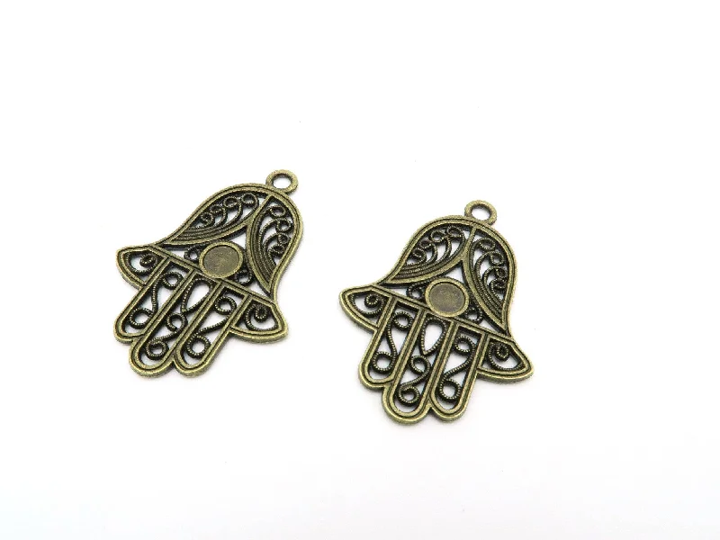 Exclusive Online Jewelry Sale – Don't Wait 10pcs Antique Brass Fatima Hand Pendants  jewelry supplies jewelry finding D-3-11