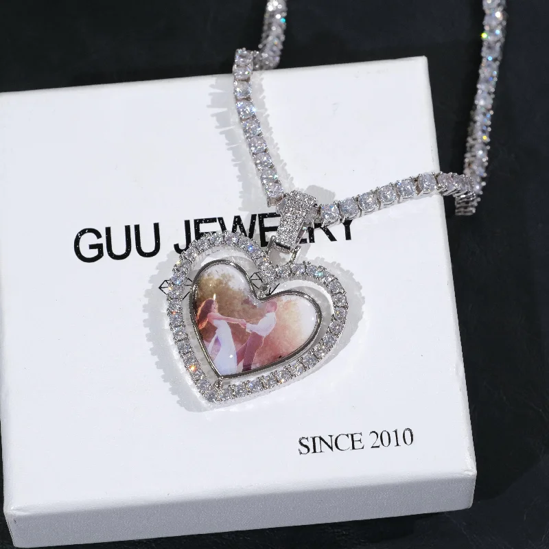 Your Dream Jewelry At Dream Prices – Shop Now 3D Spinning 2-Faced Heart Custom Picture Pendant Your Dream Jewelry At Dream Prices – Shop Now 3D Spinning 2-Faced Heart Custom Picture Pendant
