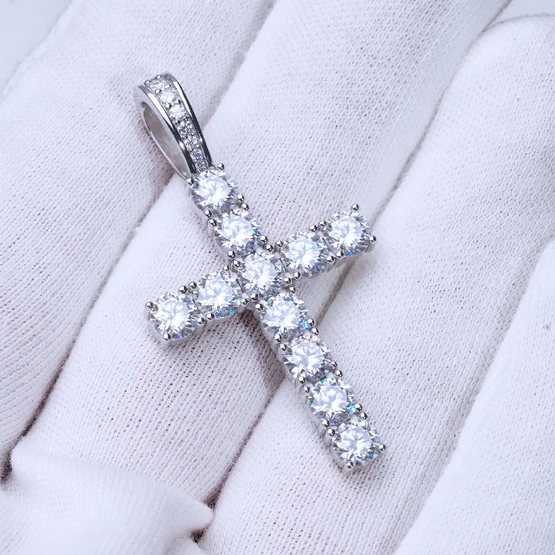Limited Stock On Premium Jewelry At Low Prices 4.51 Carat VVS Moissanite Cross In White Gold