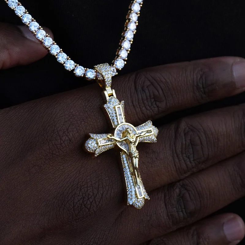 Trending Jewelry Now Available At Exclusive Prices Jesus Crucifix Baguette Cross 18K Necklace