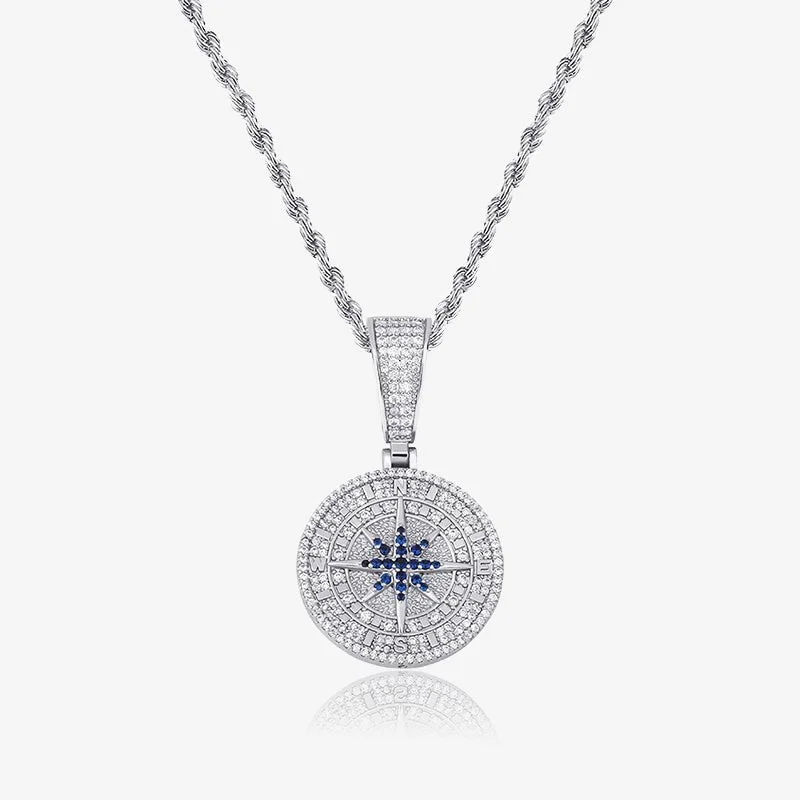 DIAMOND COMPASS PENDANT - White Gold